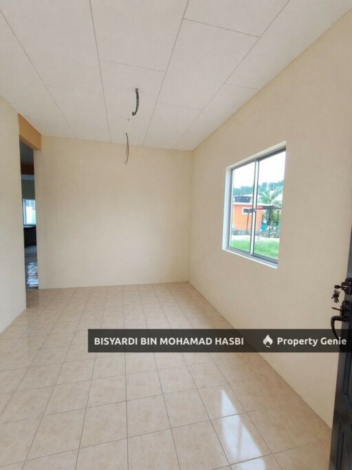 3,500Sq.Ft RUMAH TERES CORNER LOT 1 TINGKAT, Taman Desa PD Fasa 1 Port Dickson.