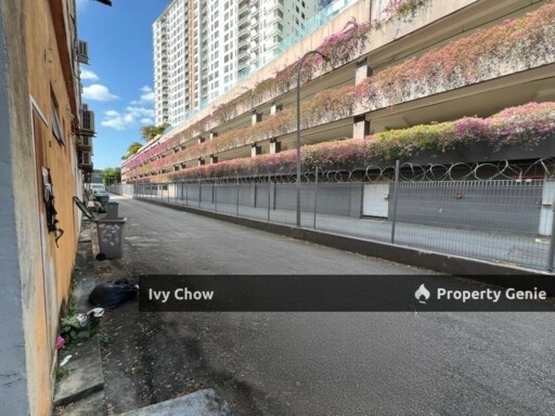 Nusa Bestari Shop Ground Floor For Rent