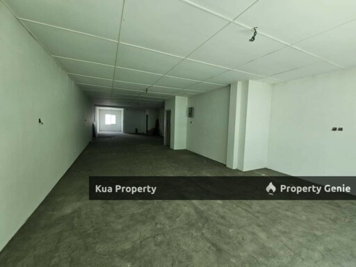 Third Floor Intermediate Commercial Office/ Shoplot For Rent Located at Pending, Near Icom Square