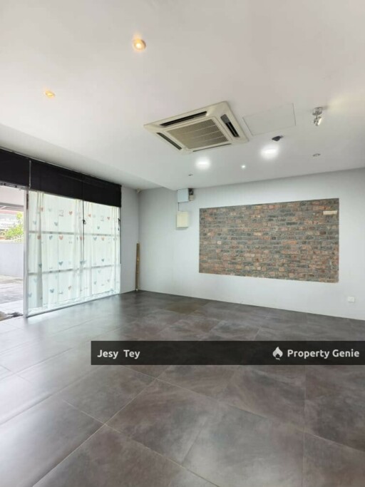 Taman Johor Jaya Double Storey Terrace House For Sales