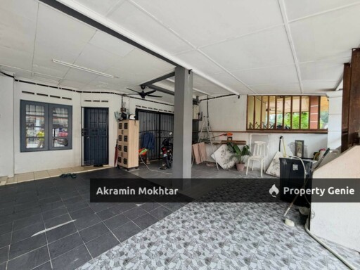 FREEHOLD & RENOVATED | DOUBLE STOREY TERRACE INTERMEDIATE HOUSE TAMAN SERI DAGANG JALAN SD1 BANTING
