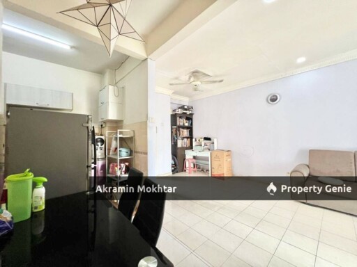 Renovated, Partially Furnished & 2 Parking | Apartment Danaumas, Seksyen 7 @ Shah Alam.
