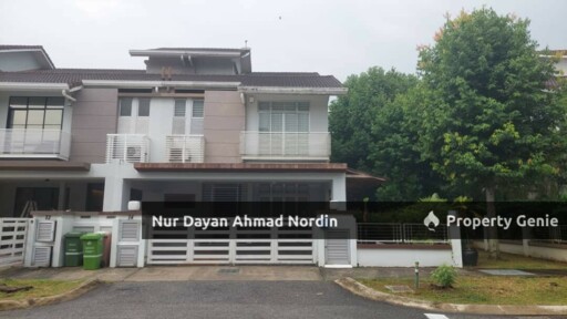 Serene near Lake Corner House 2.5 Storey Putrajaya