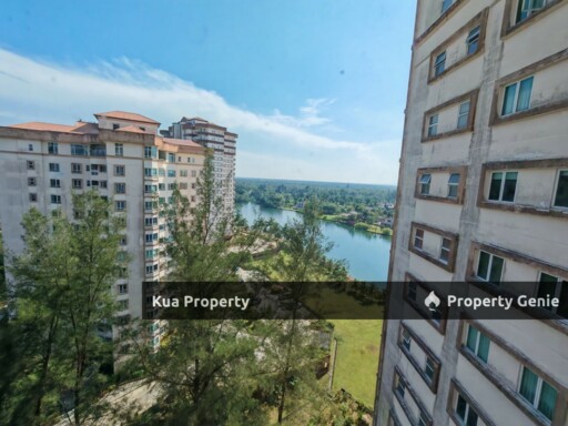 Kasuma Resort Condominium For Rent! Located at Petra Jaya