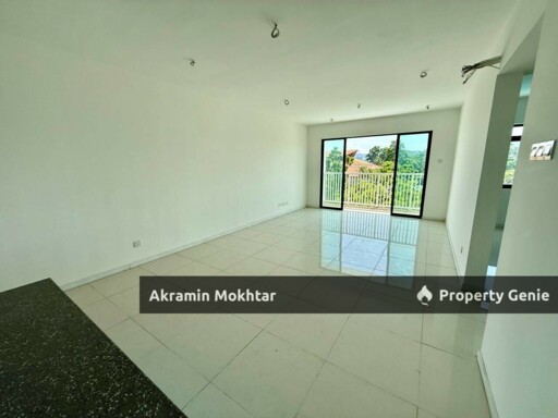 Freehold, Low Level & 2 Parking | Vista Mahogani Condominium, Saujana Impian, Kajang.