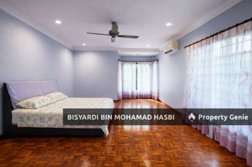 4,580 SQ.FT Corner Lot Double Storey Terrace House , USJ 23 Subang Jaya.