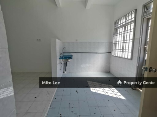 Taman Putri Kulai 2-Storey Terrace House