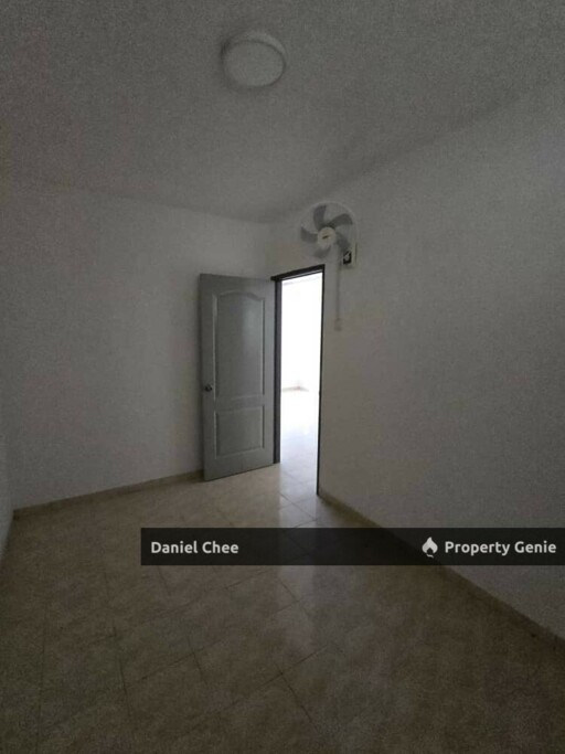 Lakeview Permai Apartment with FULLY RENOVATED