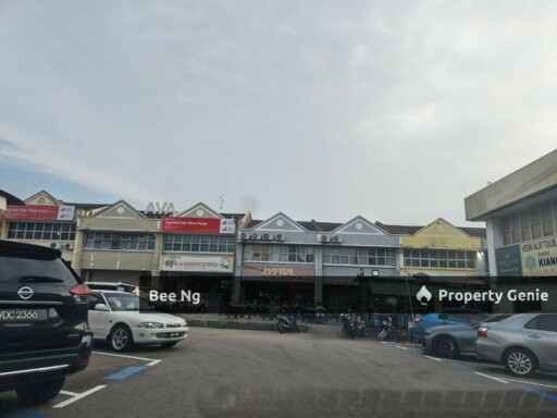 Taman Universiti / 2 Storey Shop Lot