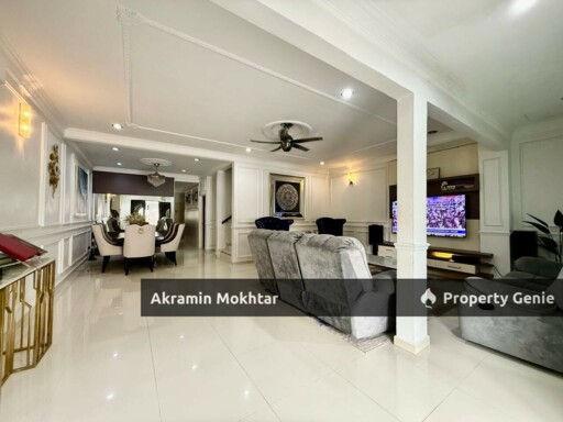 2 Storey Terrace Jalan Kristal, Seksyen 7, Shah Alam.