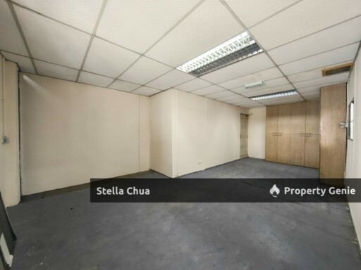 Single Storey Terrace Factory for RENT