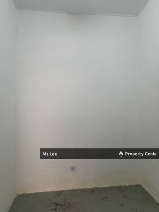 3rd Floor Shop Apartment RM 350 (Pasar Malam) -Taman Sentosa @ Klang- Ready 30/9