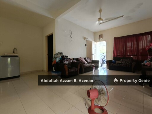 CORNER LOT Taman Halaman Indah Jawi