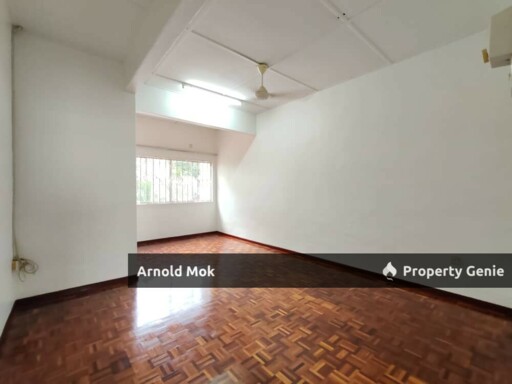 2 Storey Semi D House at Taman Nong Chik for Sale