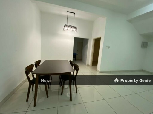 Laman Azalea, Nilai Impian, Partly Furnished for Sale