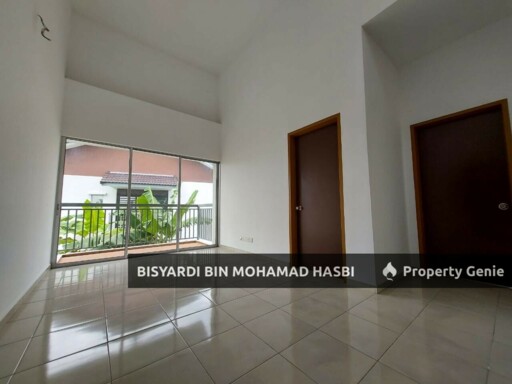 End Lot Extra Land Double Storey (Type Acacia) Serene Heights Bangi.