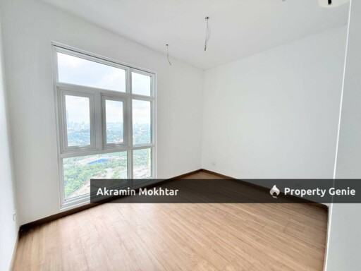 Freehold, Facing KLCC & 4 Parking | MET 1 Residences Condo, KL Metropolis, Dutamas KL .