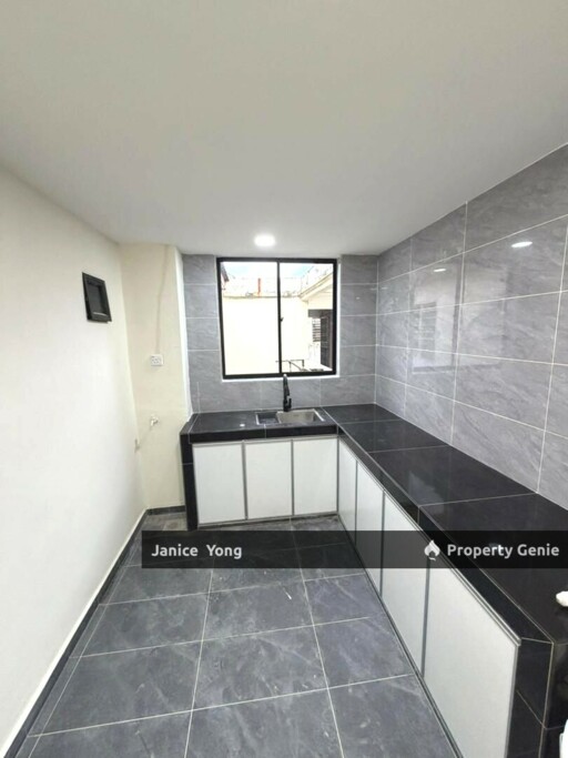 Setia Indah Flat