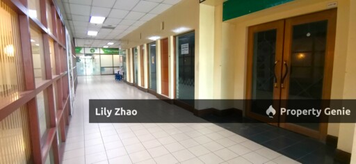 Prime Ground Floor 2,341 sf Retail Shop/Showroom/Offices for Rent in Shopping Complex Likas Square KK City