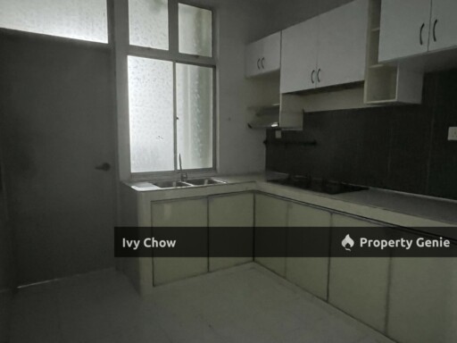 M Tiara Larkin Apartment