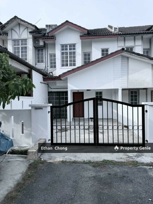 Puncak Alam 2 Storey Terrace House For Sale!!