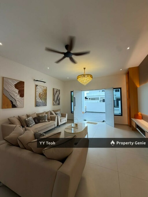 CORNER Ujong Pasir Single Storey Bungalow