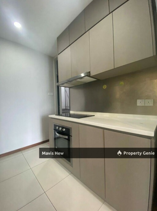 For Rent, Crescent Bay Suites @Bayu Puteri, Near Ciq, Fully Furnished