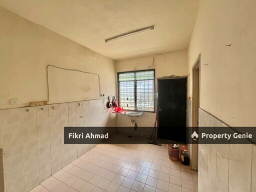 FOR SALE: Open Facing 2 Storey Terrace Taman Dahlia Salak Tinggi Sepang