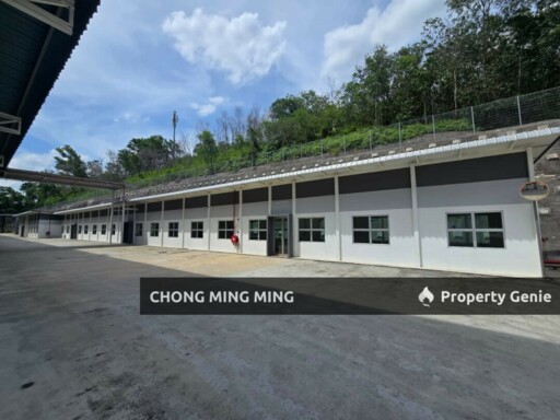 Detached Factory @ Bandar Nilai near to PLUS Highway for Sale