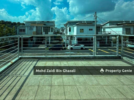 Double storeySemi D Bandar Saujana Putra