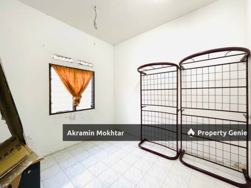 FREEHOLD & FACING OPEN | SINGLE STOREY TERRACE INTERMEDIATE HOUSE TAMAN SEMESTI TELUK INTAN PERAK