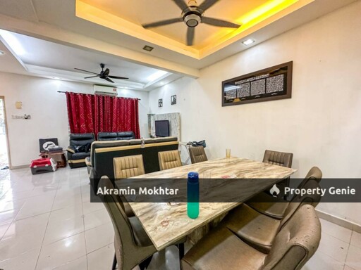 Freehold & Renovated | 2 Storey Terrace, Tmn Pelangi Semenyih 2 (Oakberry) @ Semenyih.