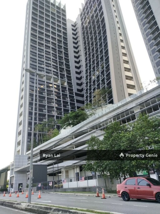 D'Latour🔥Duplex SOHO🔥Save up to 176k | Below Market Value 27% Auction Property! 🔥🔥