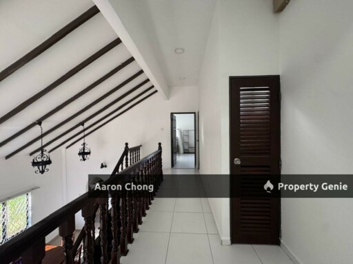 Taman Ayer Molek For Sale