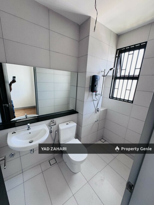 Elmina Green 7, Shah Alam | 2-Storey Superlink 4 Bedrooms | RM980K - Extra Land at Back, Freehold and Brand New