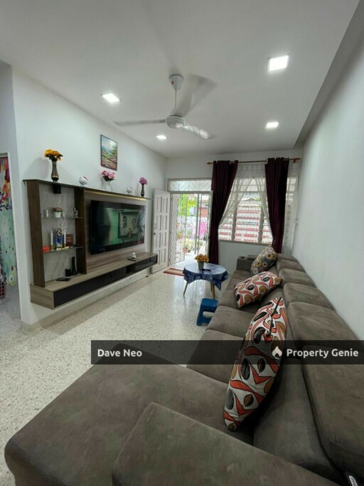 Jalan Simbang @ Taman Perling • 1-Storey House • Renovated Unit