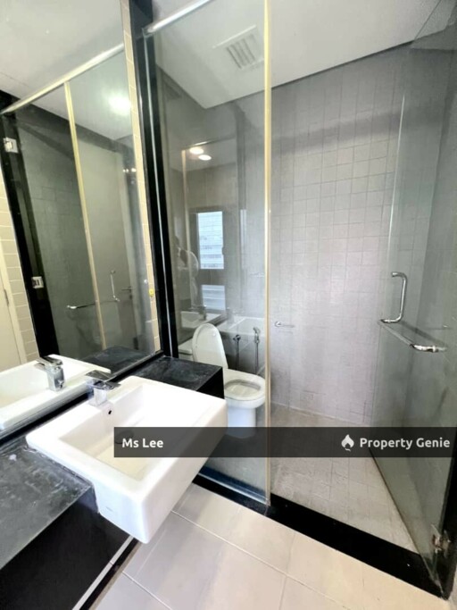6 CapSquare @ KL City Centre-Near LRT, level 25 KL Tower view, Good for investment