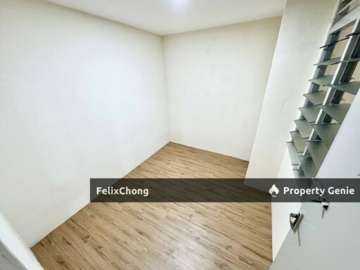 Taman Johor Jaya 1 Sty Low Cost,Jalan Bakawali,Johor Bahru,Renovated