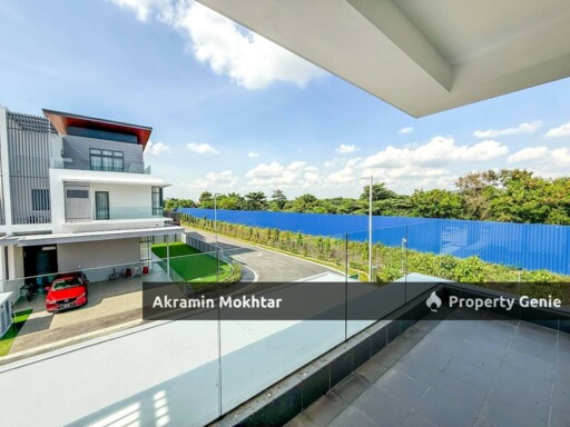 CORNER LOT & BRAND NEW | 3-Storey Semi-D Broadleaf Residences, Kota Kemuning Shah Alam