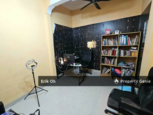 Double Storey Semi-D @ Taming Maju, Balakong Cheras – For Sale