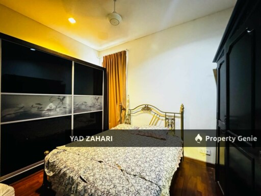 Lagenda 1, Bukit Jelutong, Shah Alam | 2-Storey Superlink 5 Bedrooms | RM2.1M - Extended Kitchen, Facing Open & Extra Land