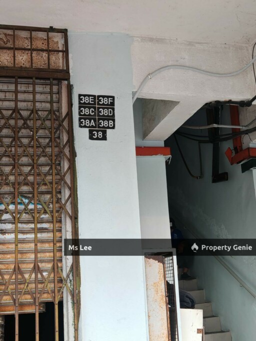 3rd floor Shop Apartment RM 300 (Behind Pasar Malam)-Taman Sentosa @ Klang-Ready Now