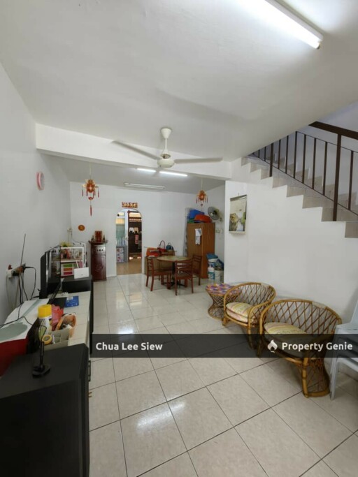 🏡MEDIUM COST HOUSE FOR SALE📍 JALAN BESTARI 25