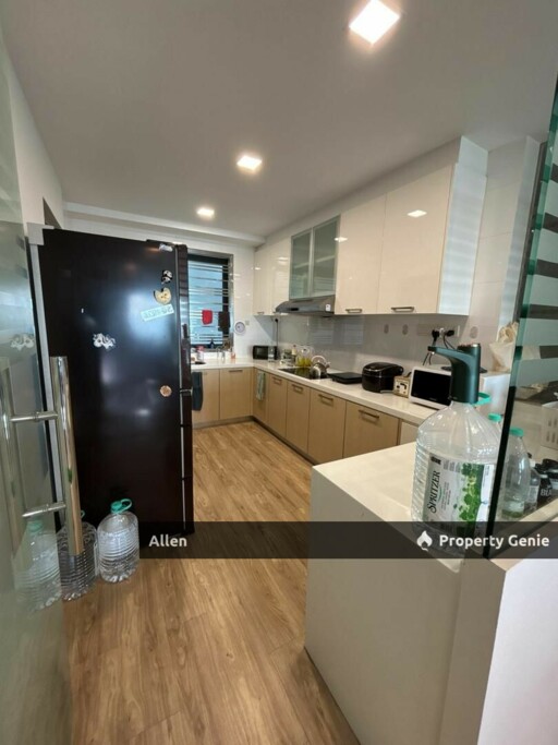 Molek Pine 4 Apartment at Taman Molek Johor