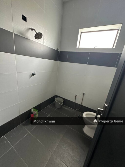 Bilik Sewa Jalan Umno Kapar - Fully Furnished Freehold Room