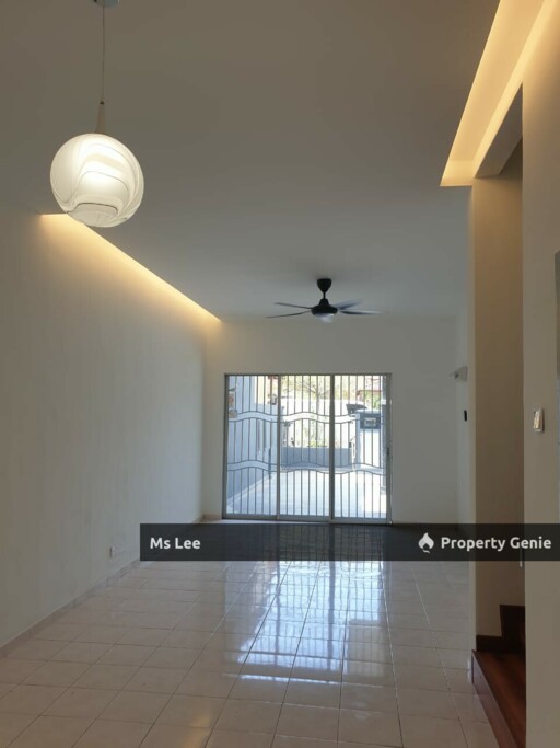 Renovated 2 Storey House @ Bandar Puteri, Klang - Sale Below Bank Value Rm142k