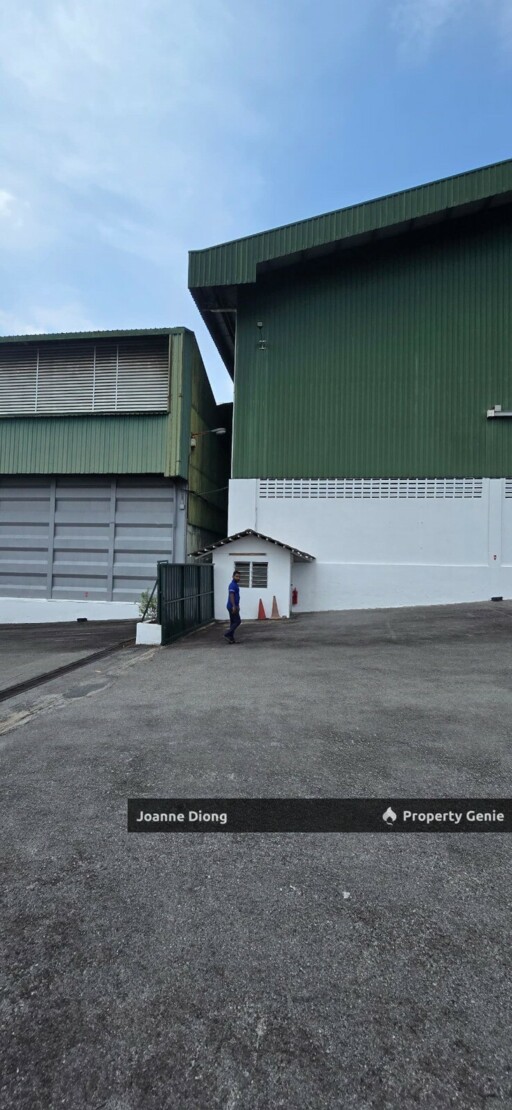 Sek 15 Shah Alam Warehouse