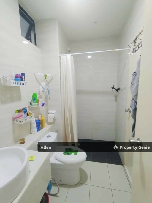 D'Summit Residences