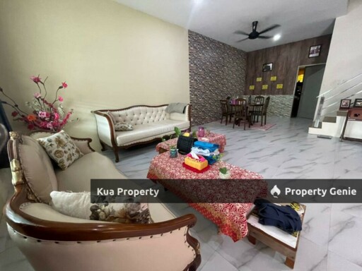 Double Storey Terrace House For Sale! Located at Malihah Jaya Matang