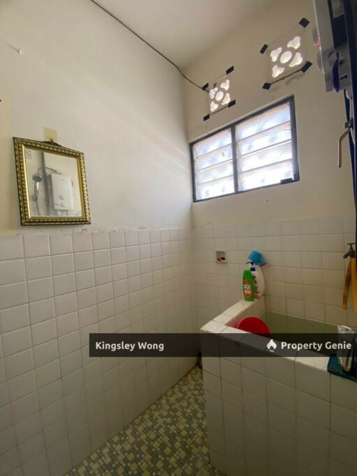 Lpoh Garden Canning Garden Freehold Single Storey Terrace House Facing Field Aeon Kinta Hospital Schools